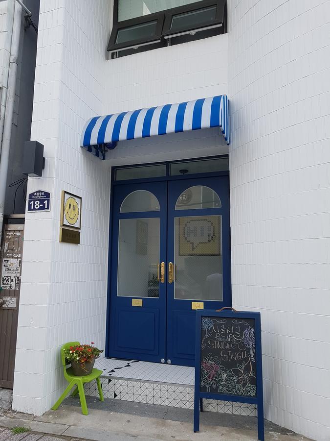 Hostel Single Single Busan Eksteriør bilde
